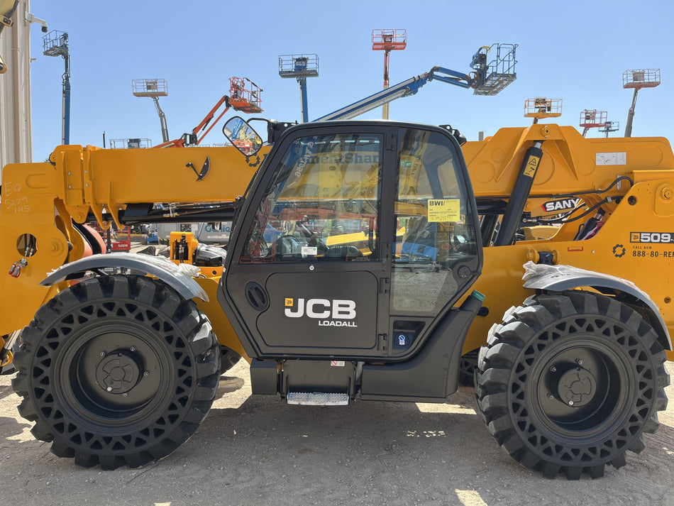 2023 JCB 509-42