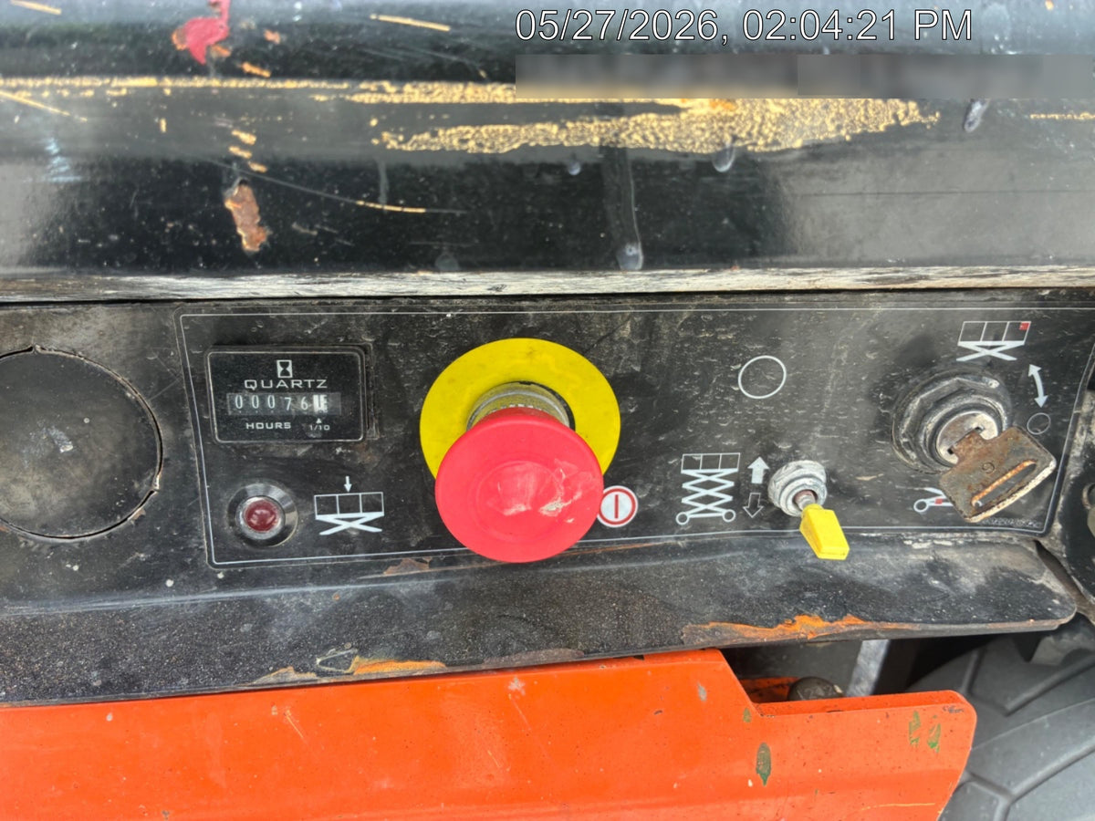 2021 JLG ES1932