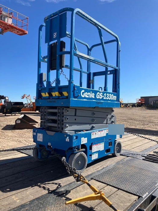 2021 GENIE GS-1330m