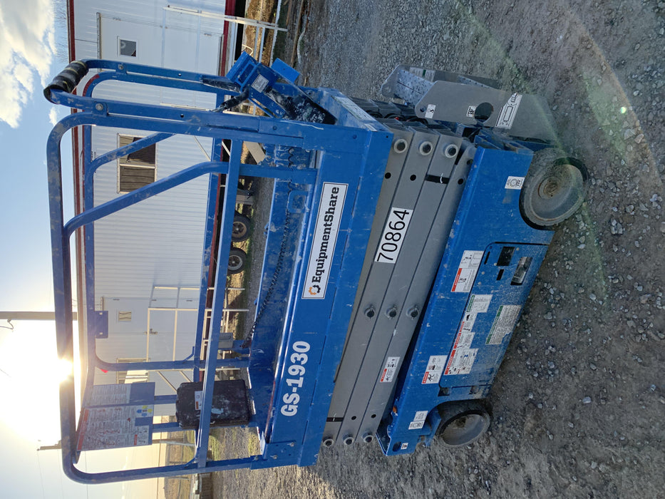 2020 Genie GS-1930 Fixed rails with chain entry gate - Pre A92.20