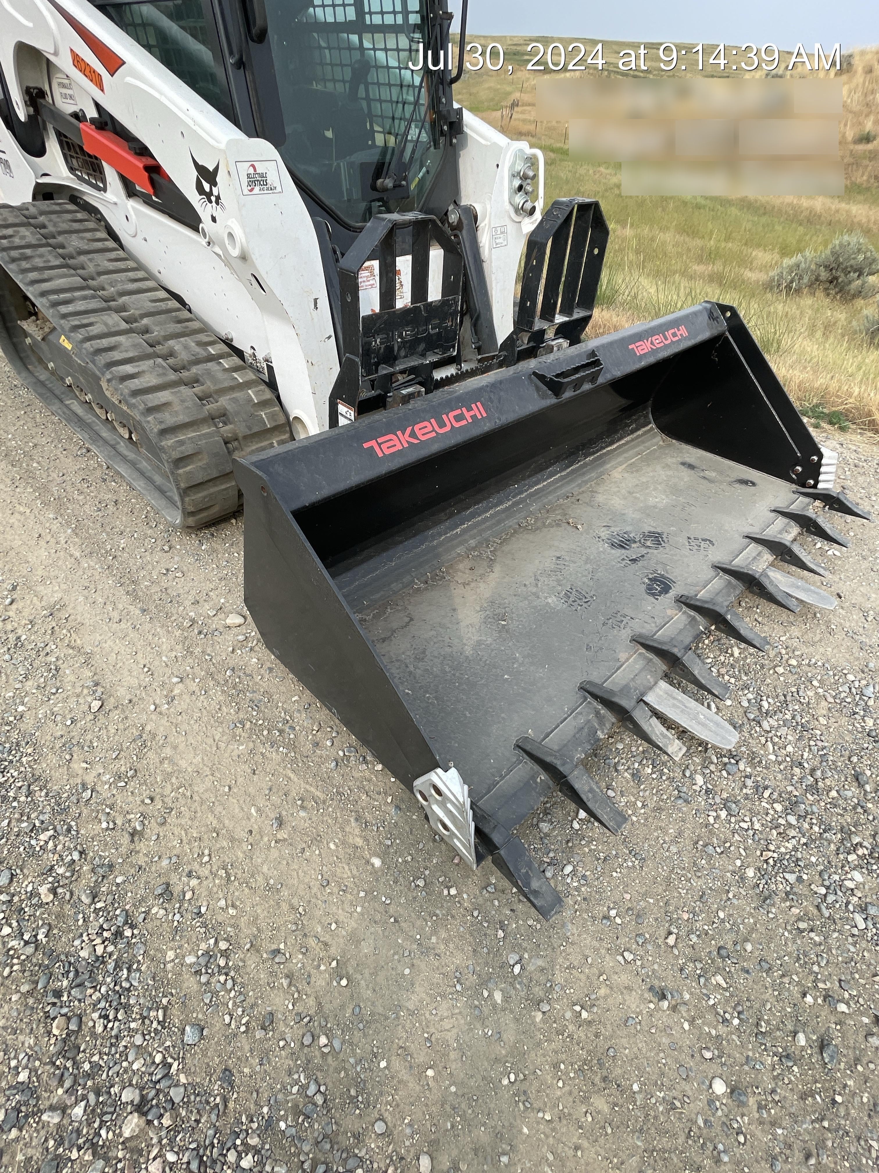 2022 TAKEUCHI 84" Tooth Bucket Takeuchi