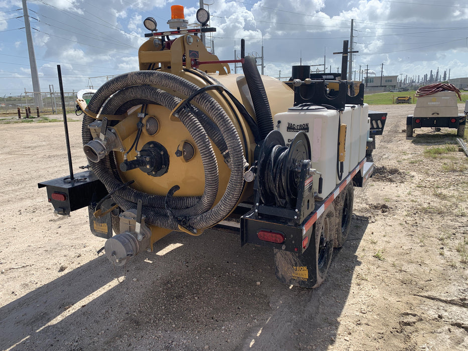 2020 Vac-Tron LP573XDT 24Hp Kohler Diesel - 500 Gal Debris Tank - 500 CFM Vacuum Pump - x2 100 Gal Water Tanks