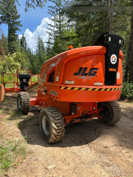 2021 JLG 400S