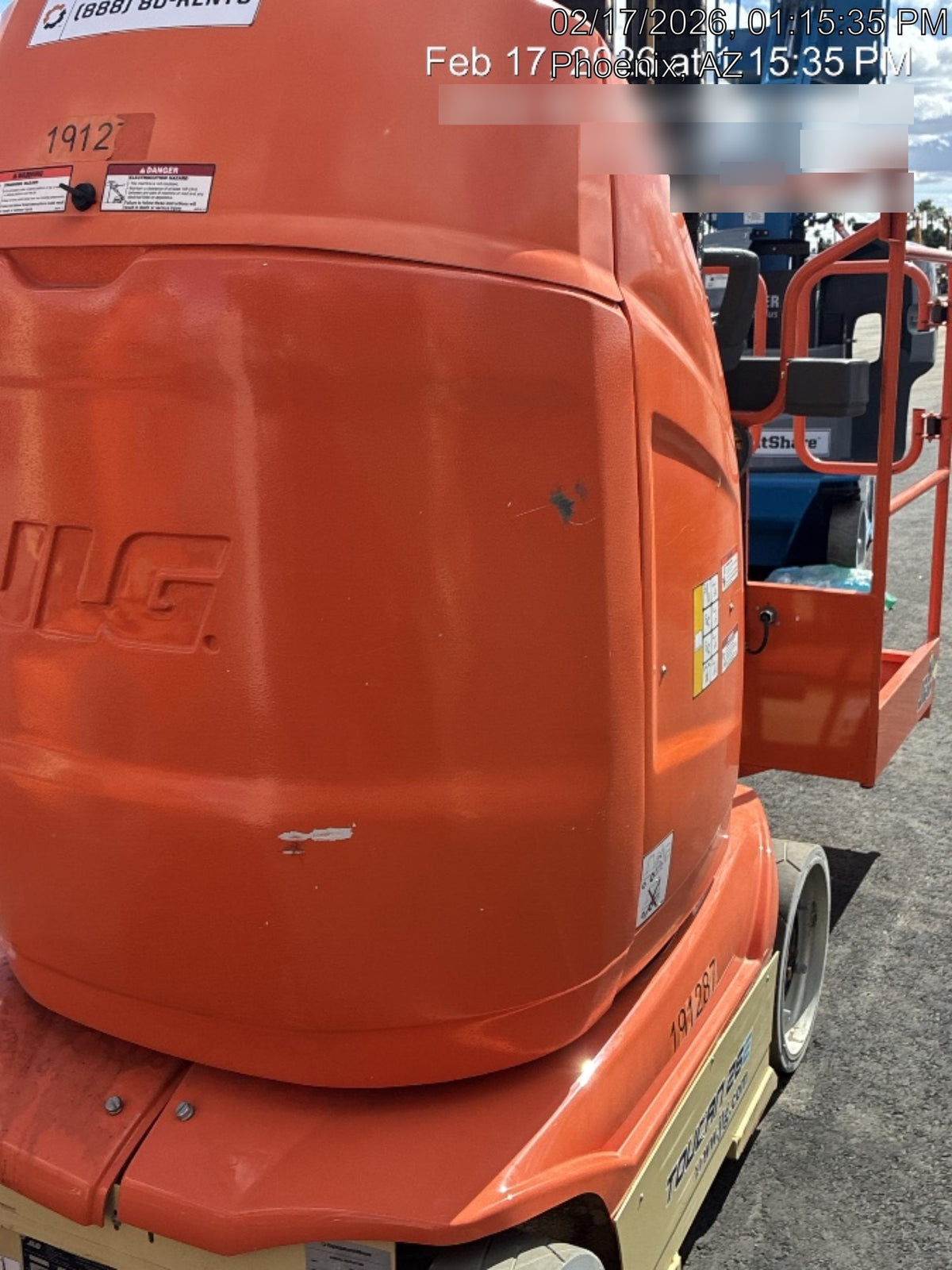 2021 JLG 26E