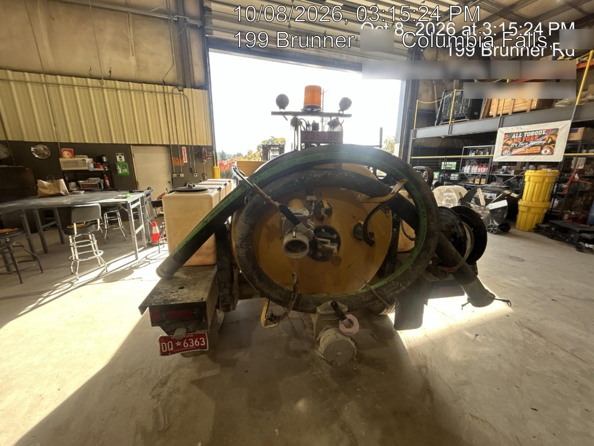 2022 VAC-TRON LP573XDT