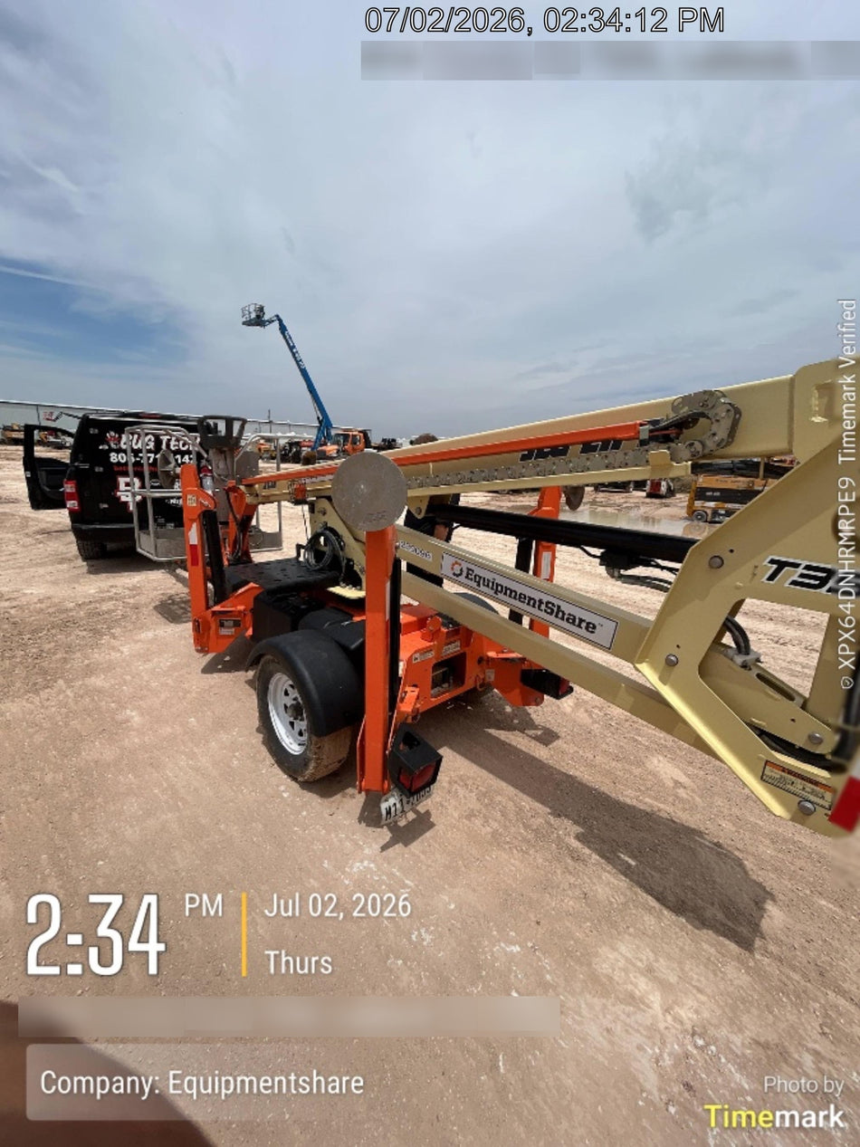 2022 JLG T350