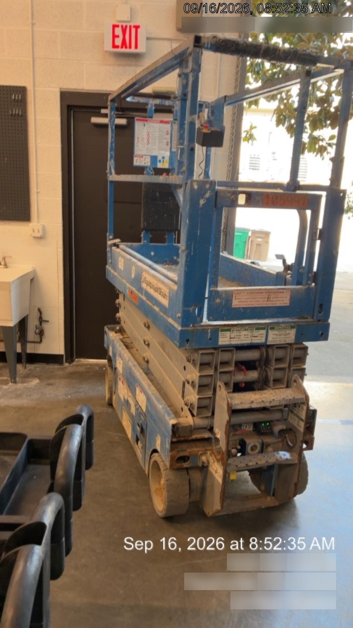 2020 Genie GS-1930 Solid Non Marking Tires, Beacon, Folding rails with half height swing gate