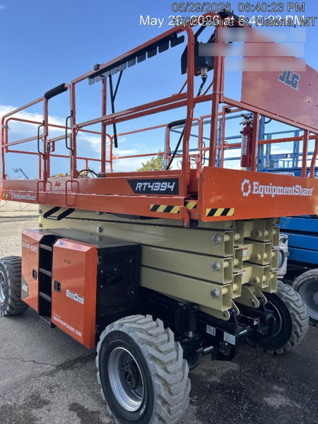 2025 JLG RT4394
