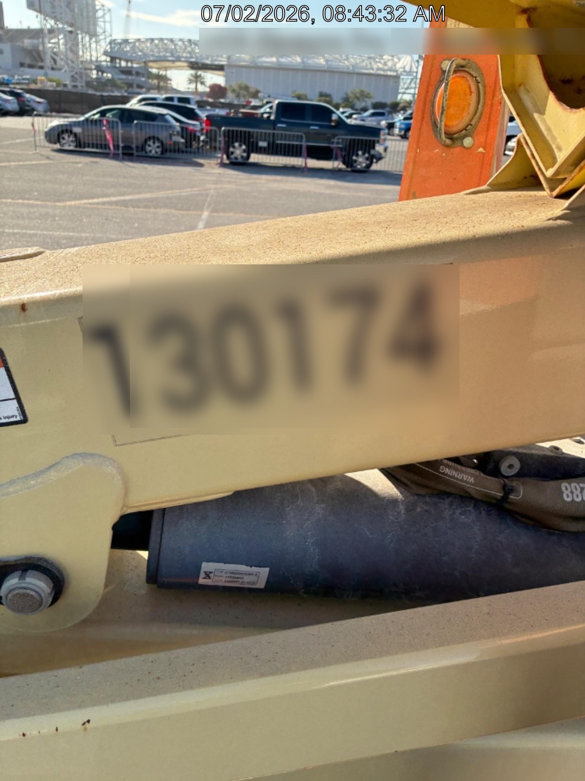 2021 JLG X600AJ