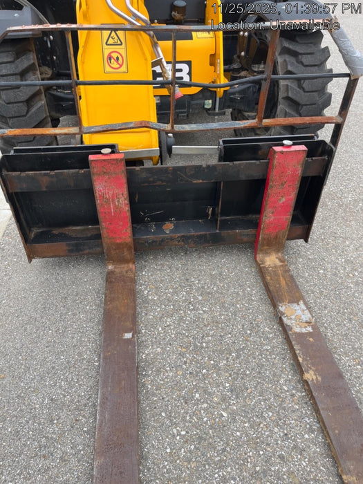 2021 PALADIN 48" Pallet Forks - Paladin