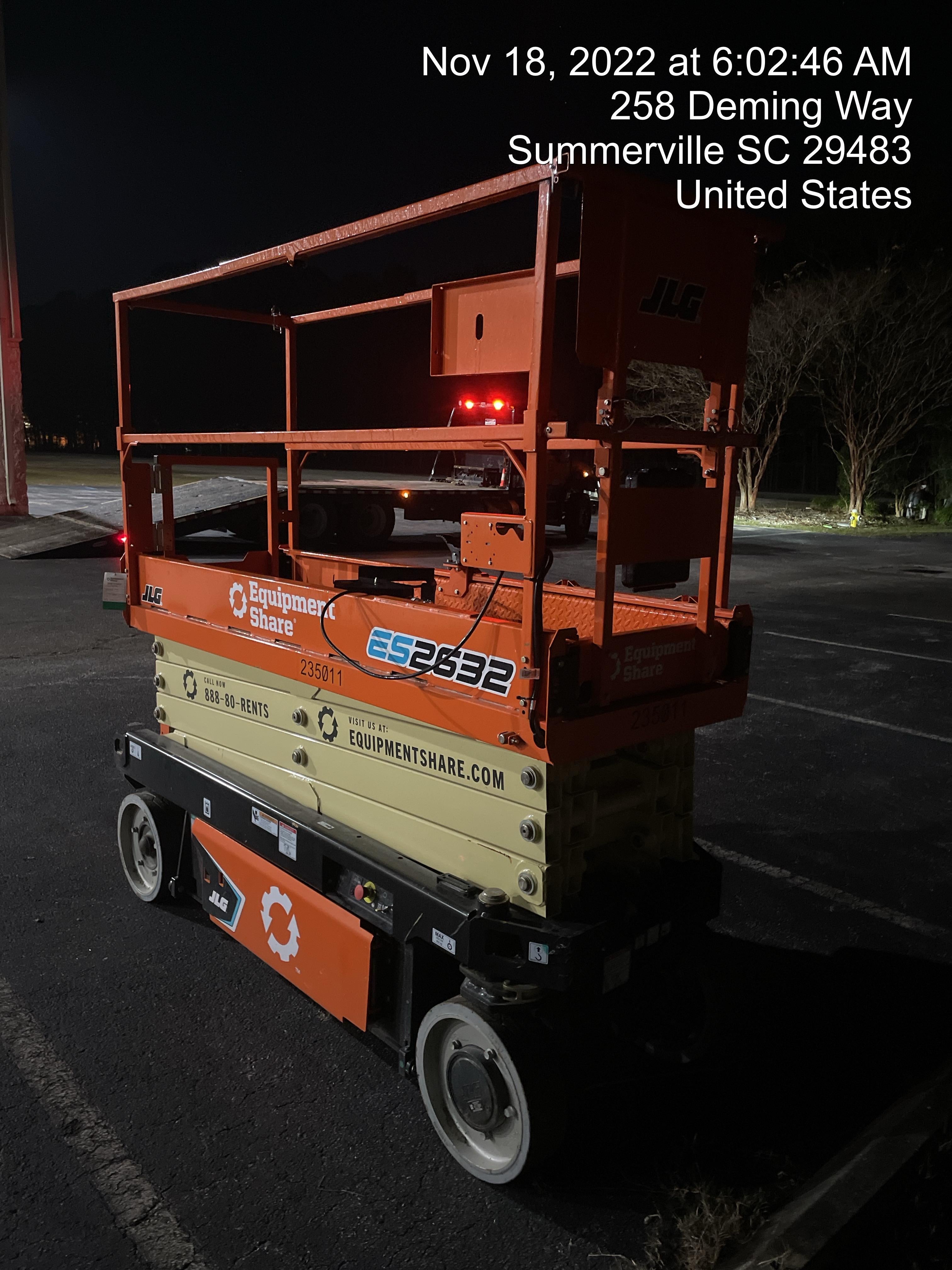 2022 JLG ES2632