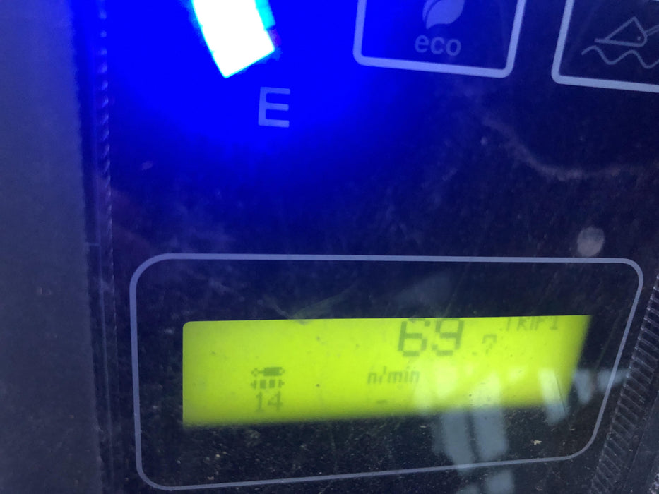 2019 Takeuchi TL8CW Cab/Heat/AC w/Hydraulic Universal Quick Hitch, 76" HD Bucket w/ Bolt-On Edge