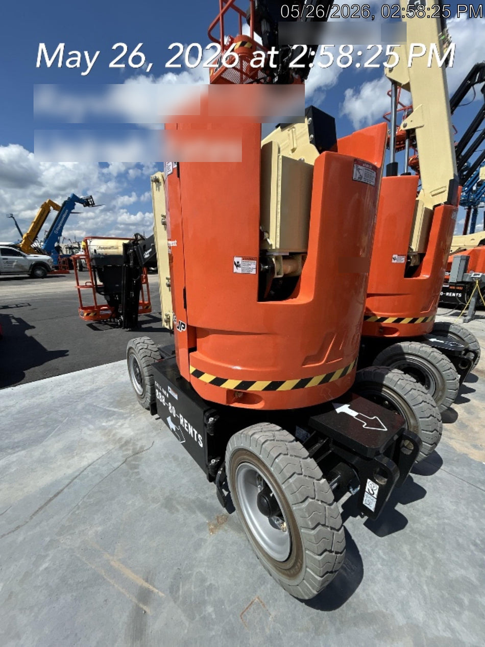 2026 JLG E300AJP