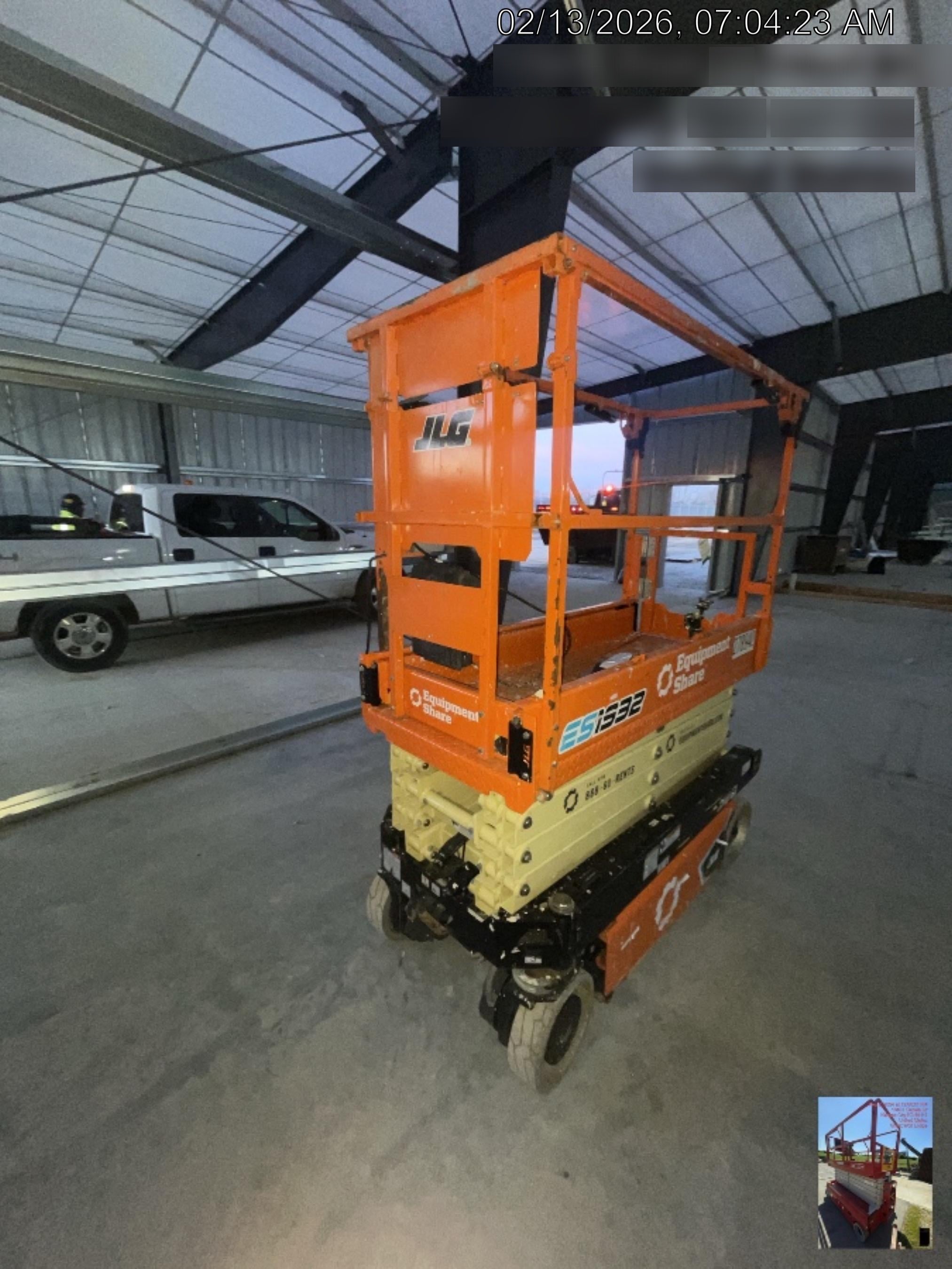 2022 JLG ES1932
