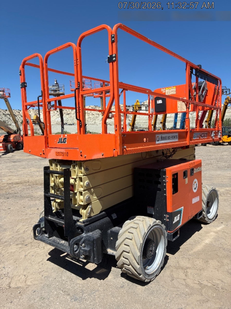 2022 JLG ERT4069