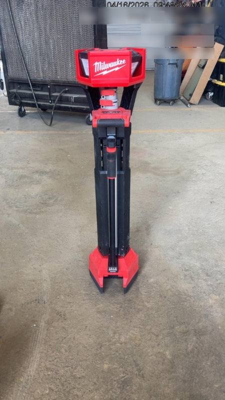 2024 MILWAUKEE 2136-20