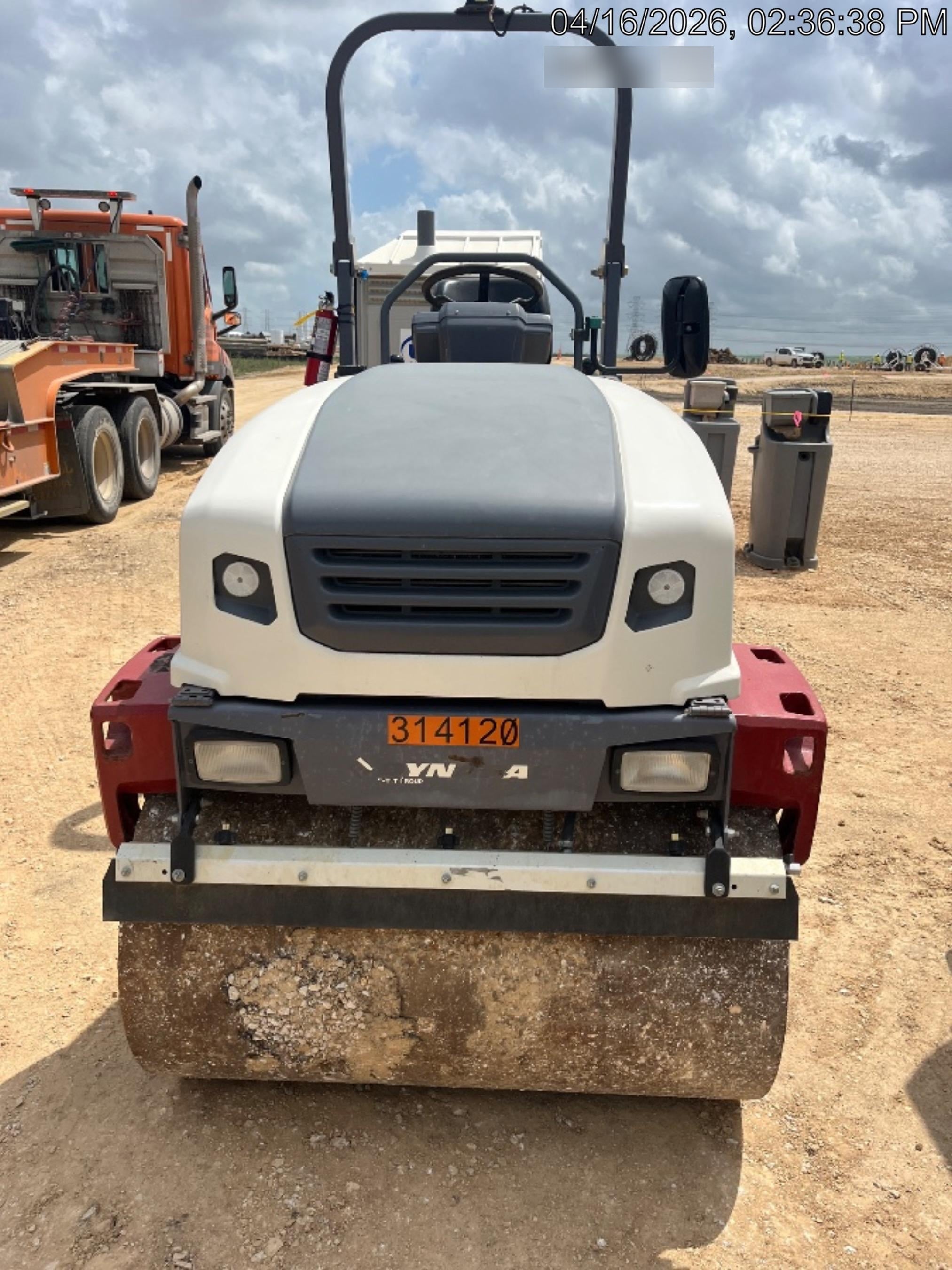 2023 DYNAPAC CC1200