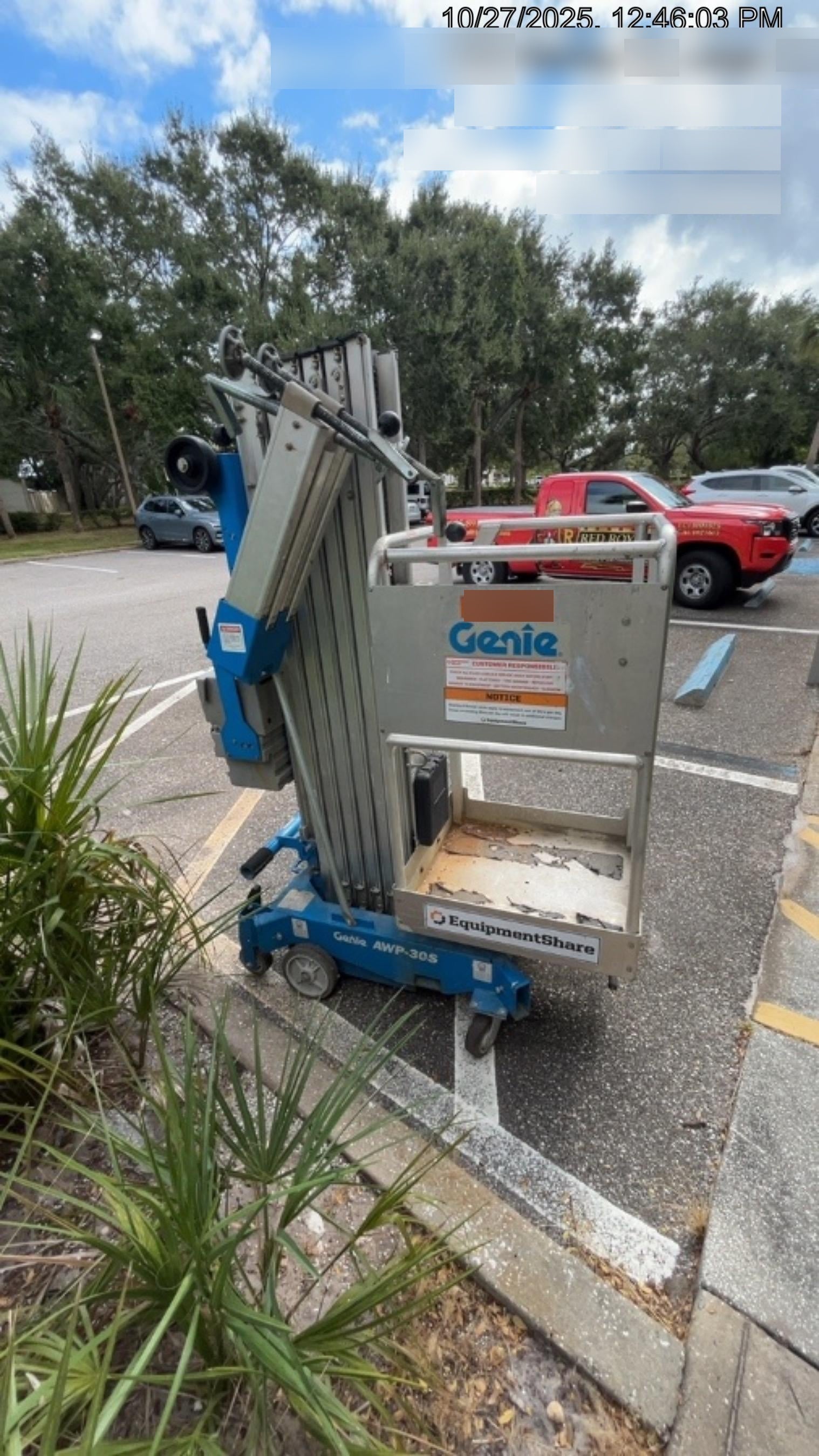 2019 GENIE AWP-30S