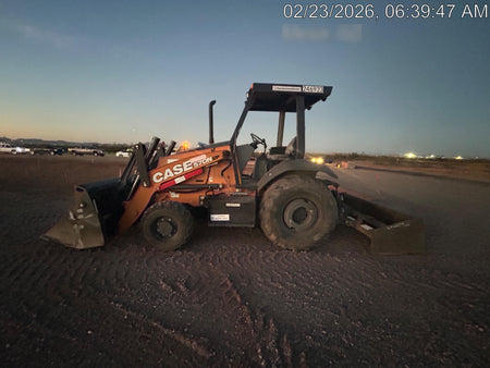 2022 CASE 570N EP
