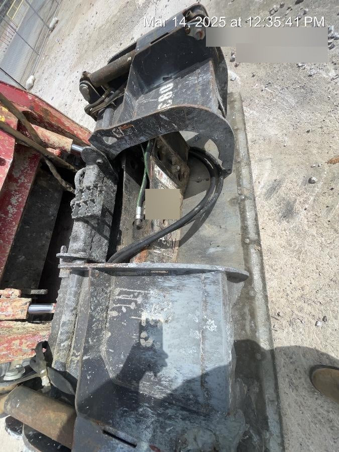 2020 PALADIN 76" Scrap Grapple Bucket - Paladin