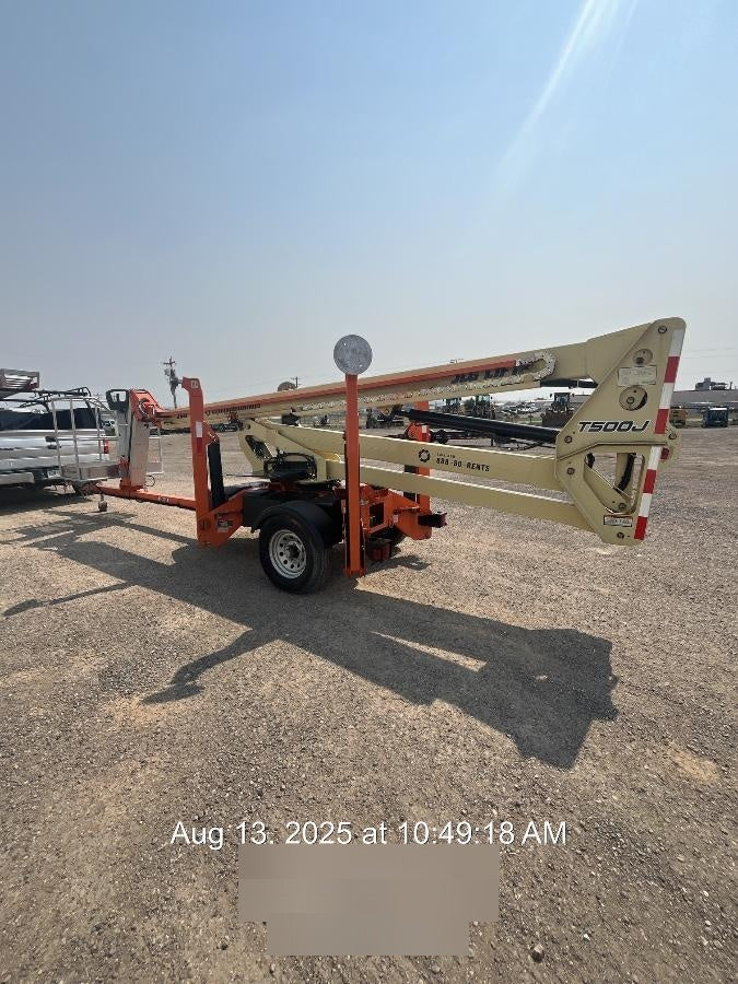 2023 JLG T500J