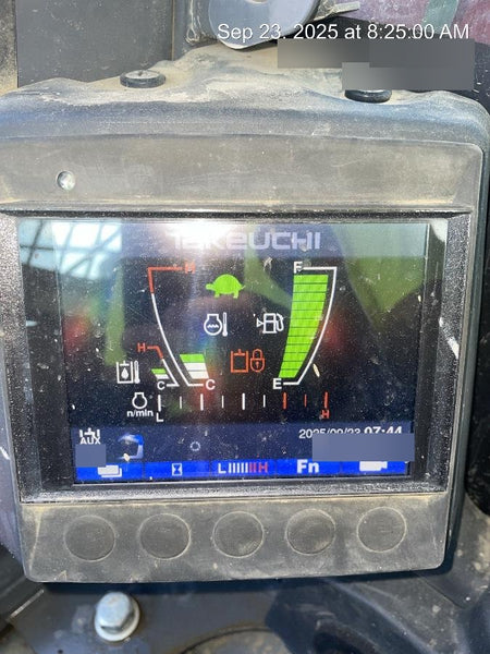 2022 TAKEUCHI TL8R2-CR