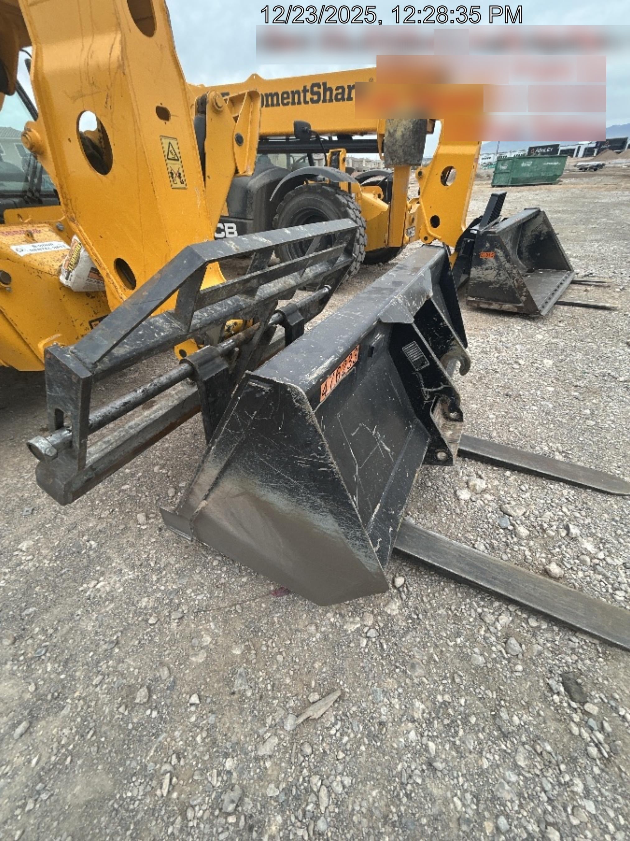 2024 JLG Telehandler Bucket