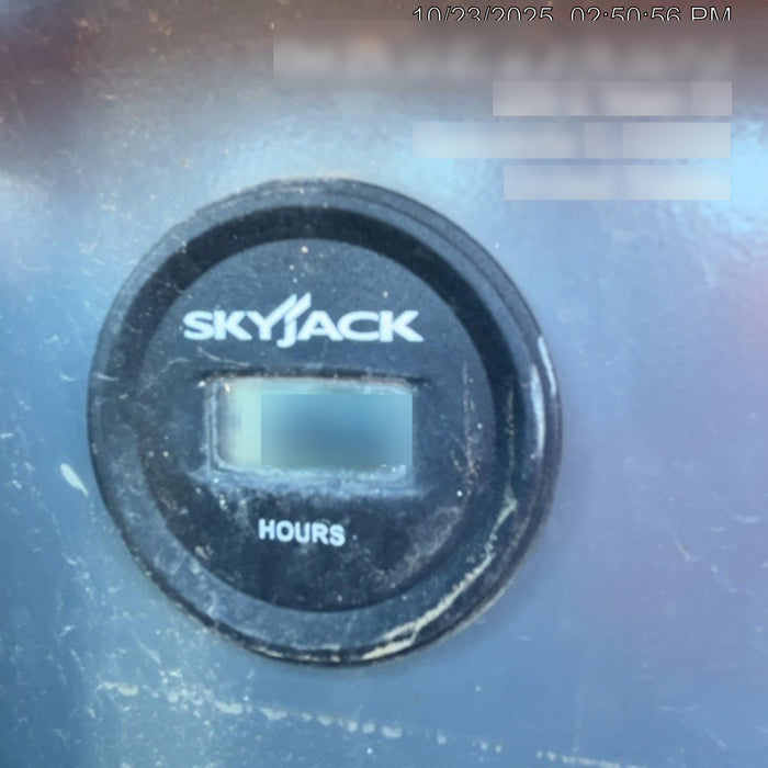 2017 SKYJACK SJ6832 RT