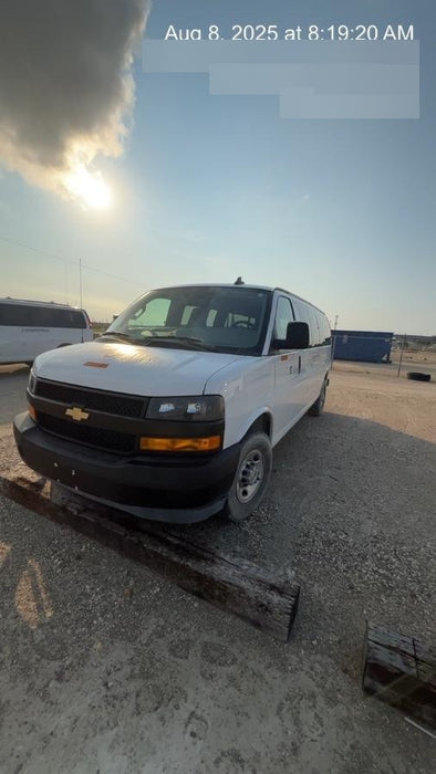 2023 CHEVROLET Express Van - Rental