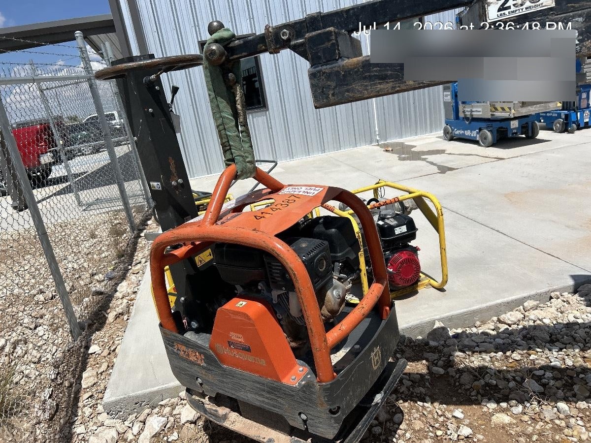 2024 HUSQVARNA LG300