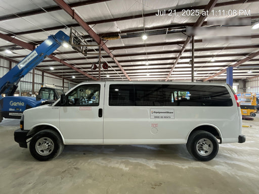 2023 CHEVROLET Express Van - Rental