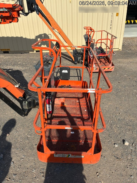 2019 JLG 860SJ
