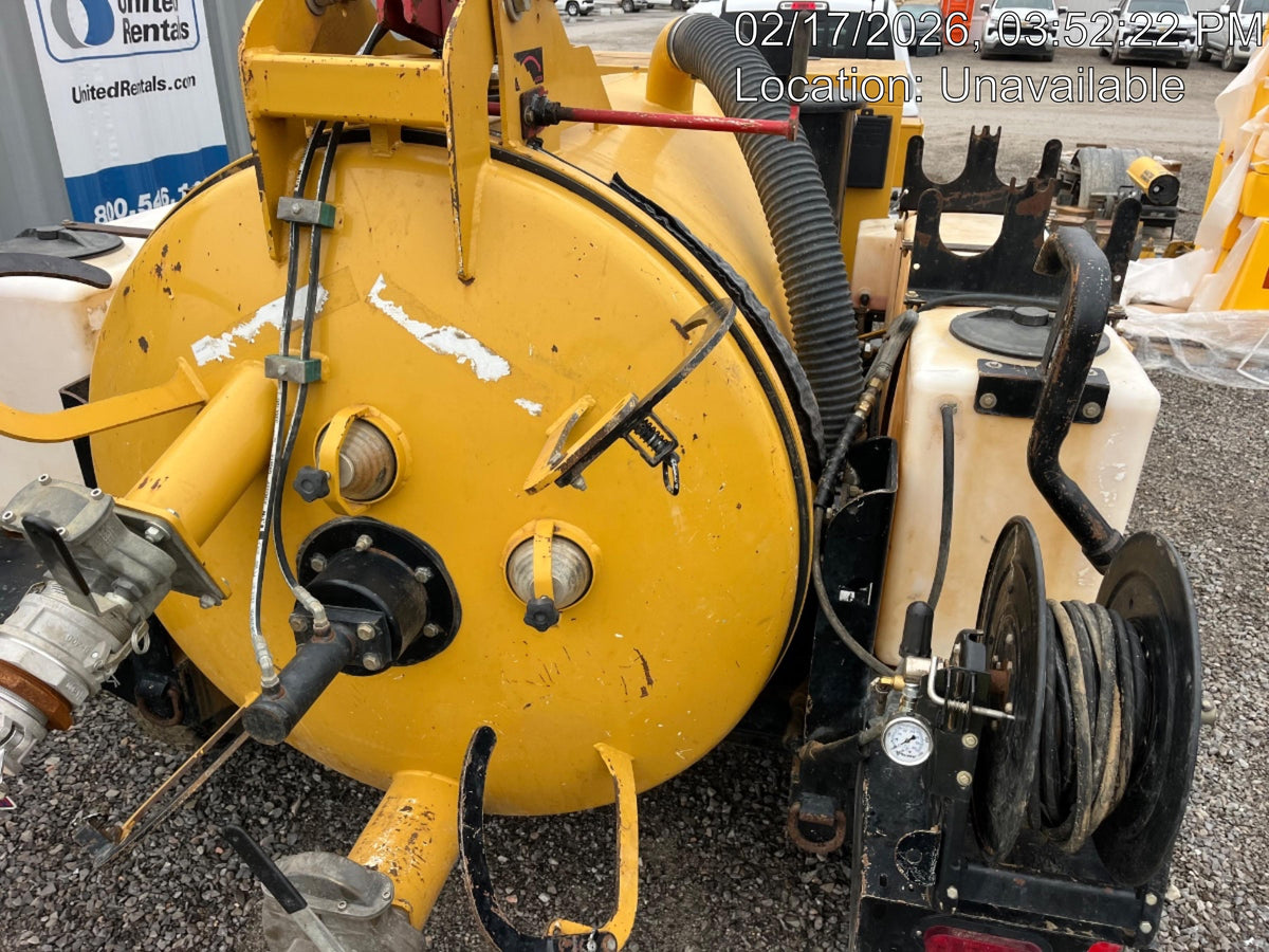 2022 VAC-TRON LP573XDT