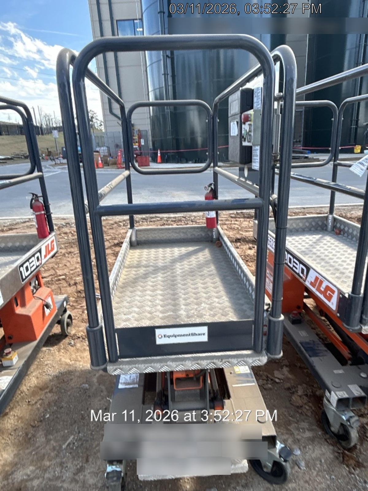 2023 JLG 1030P