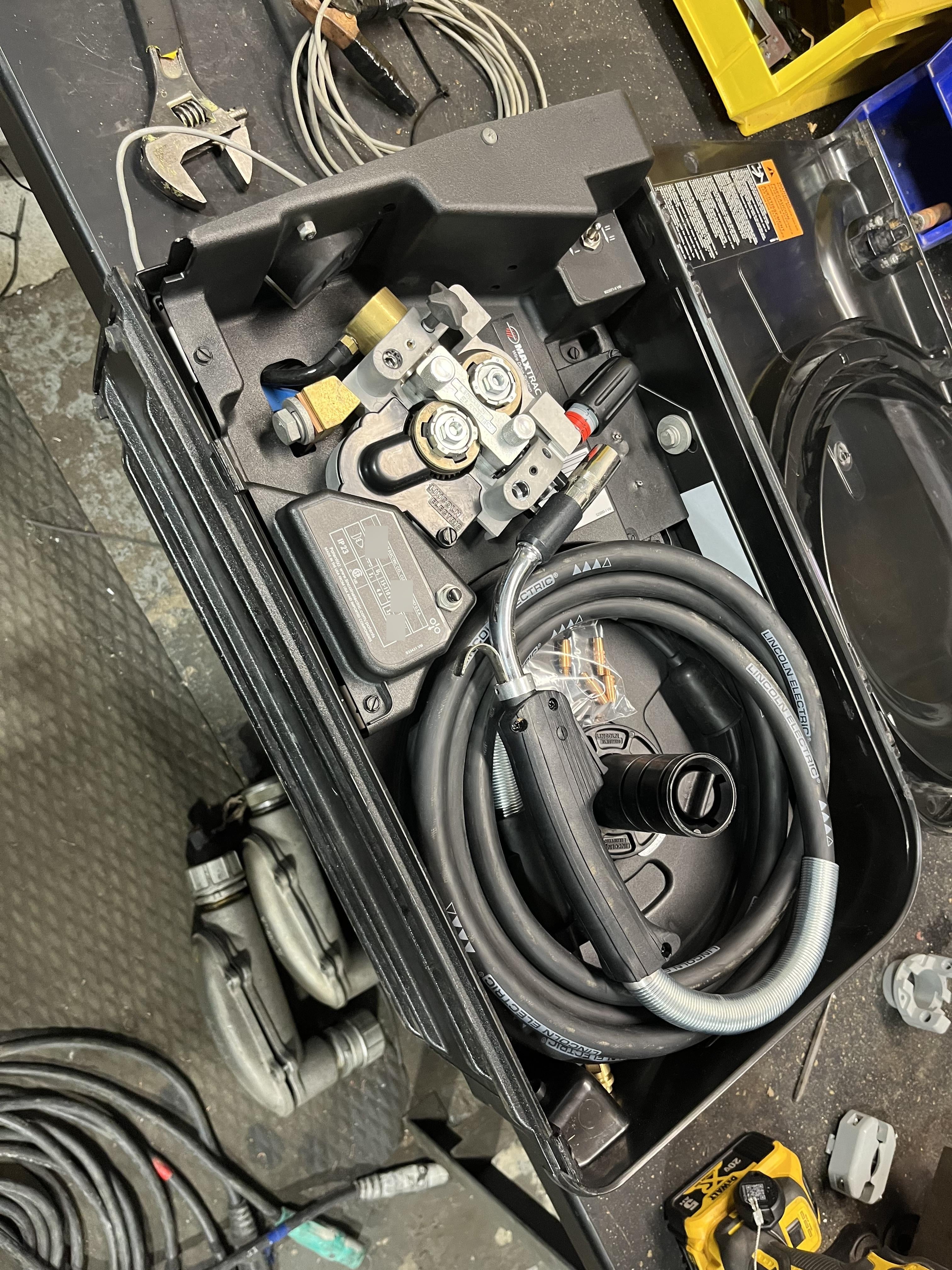 2023 LINCOLN ELECTRIC LN-25X