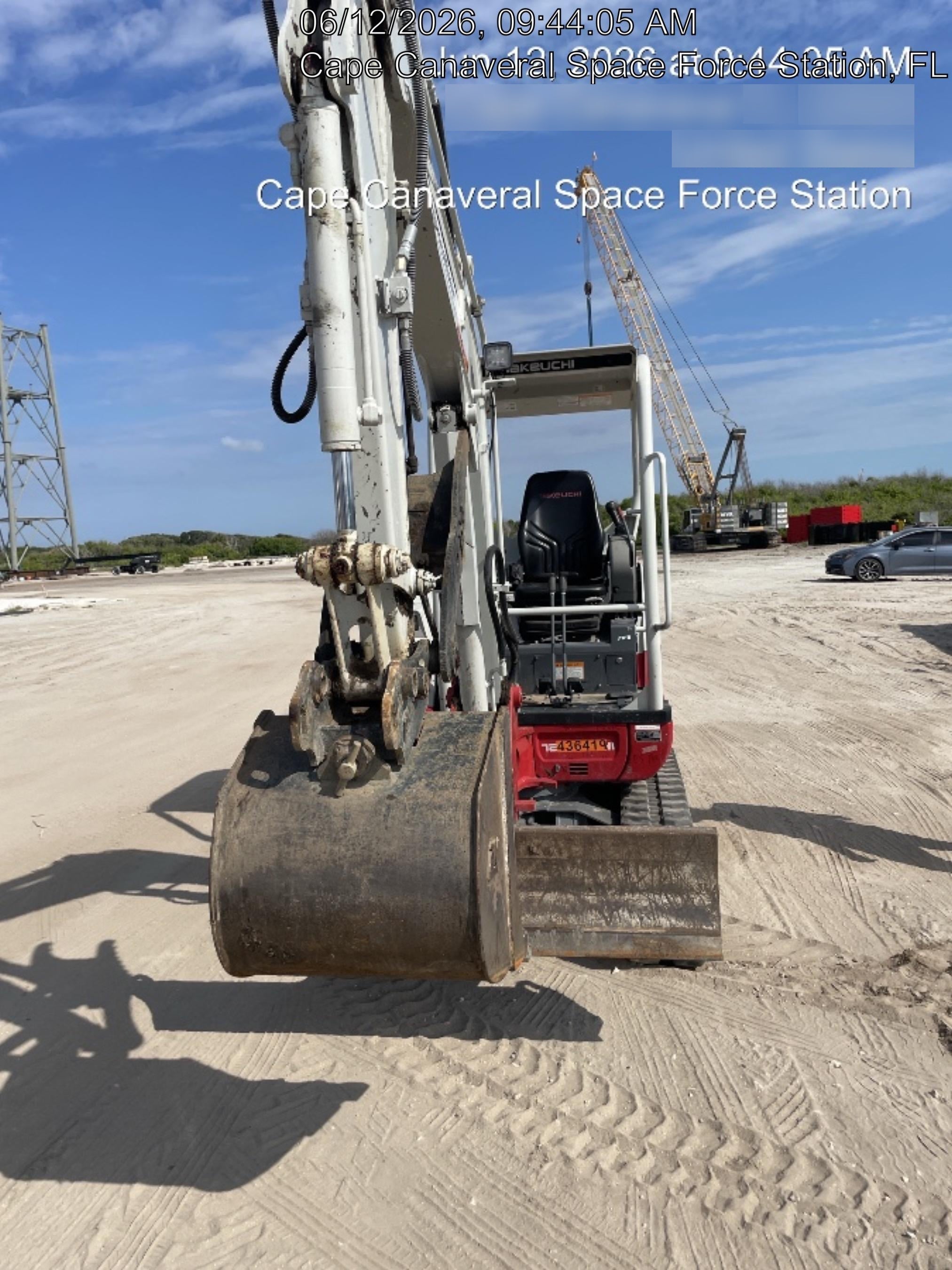 2024 TAKEUCHI TB235-2R