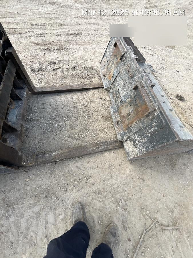 2019 PALADIN 48" Pallet Forks - Paladin