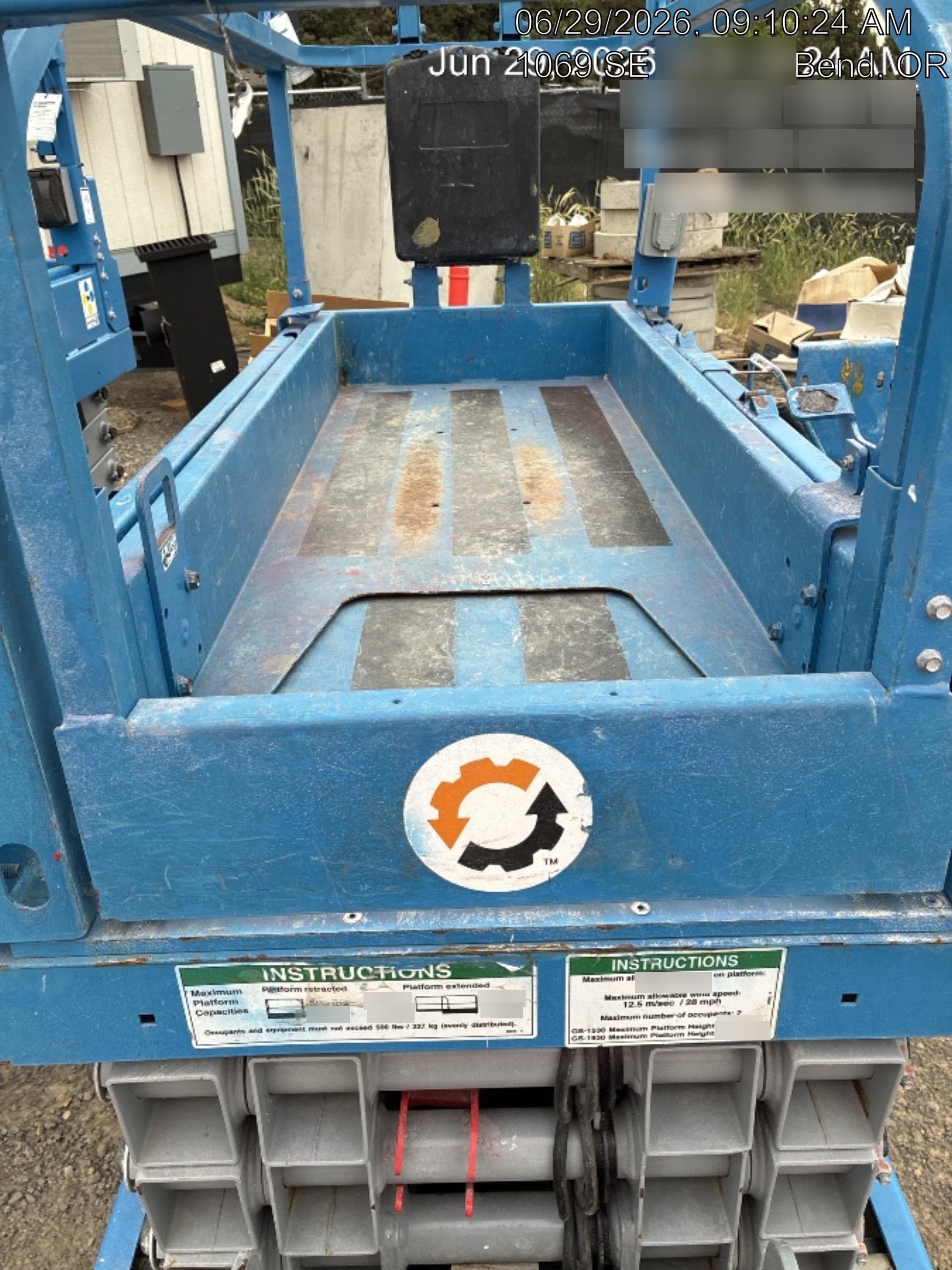 2020 Genie GS-1930 Solid Non Marking Tires, Beacon, Folding rails with half height swing gate, 800W Inverter