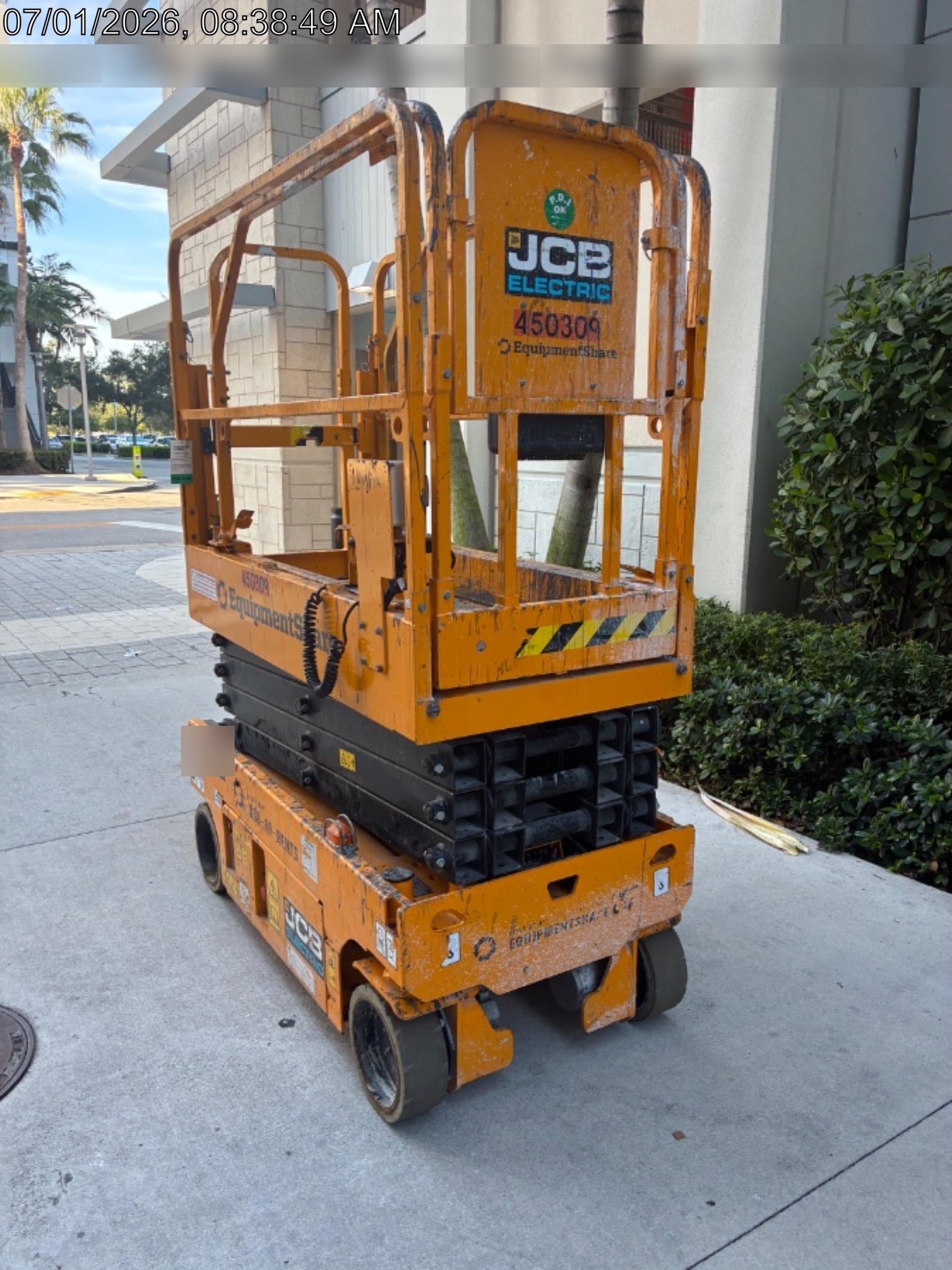 2024 JCB S1932E