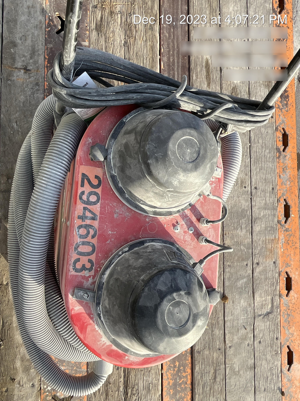 2023 EDCO VAC-200