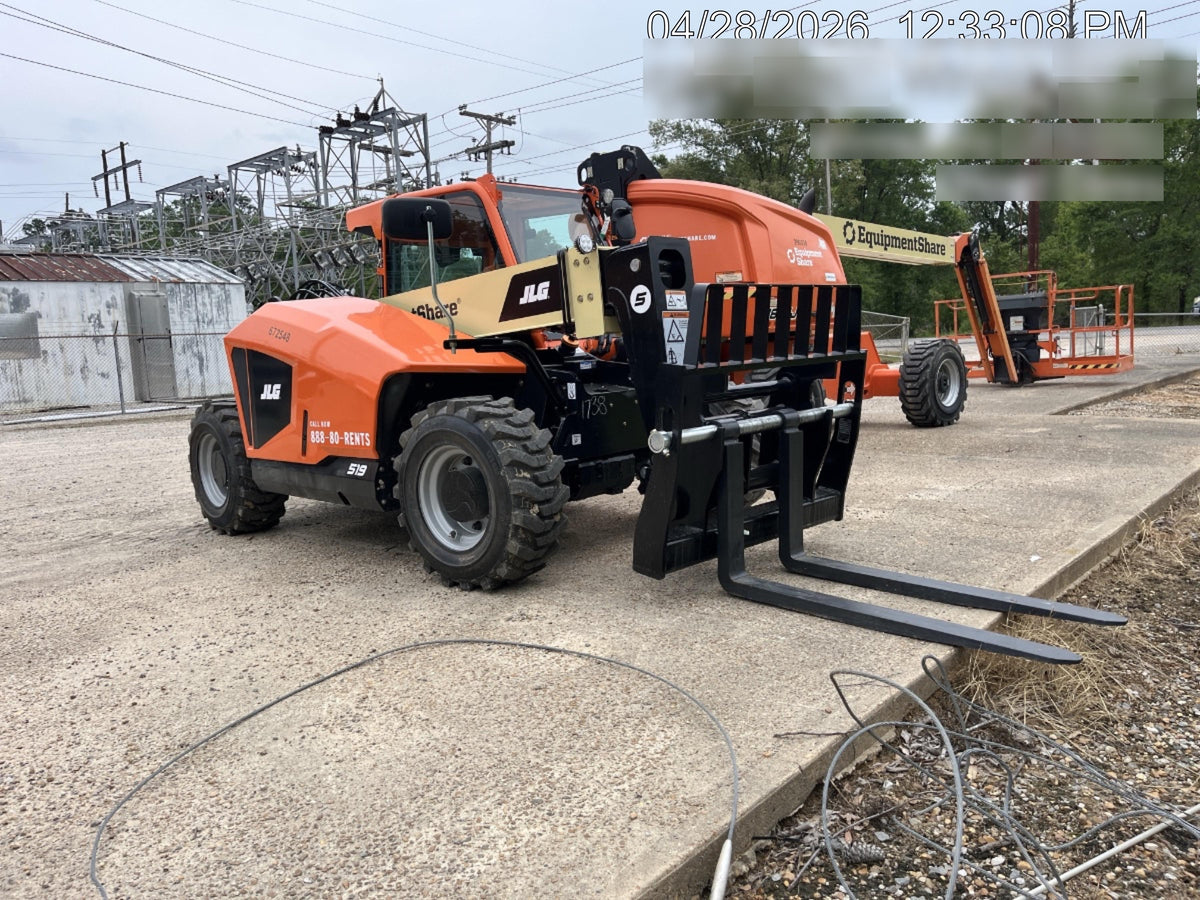 2026 JLG 519