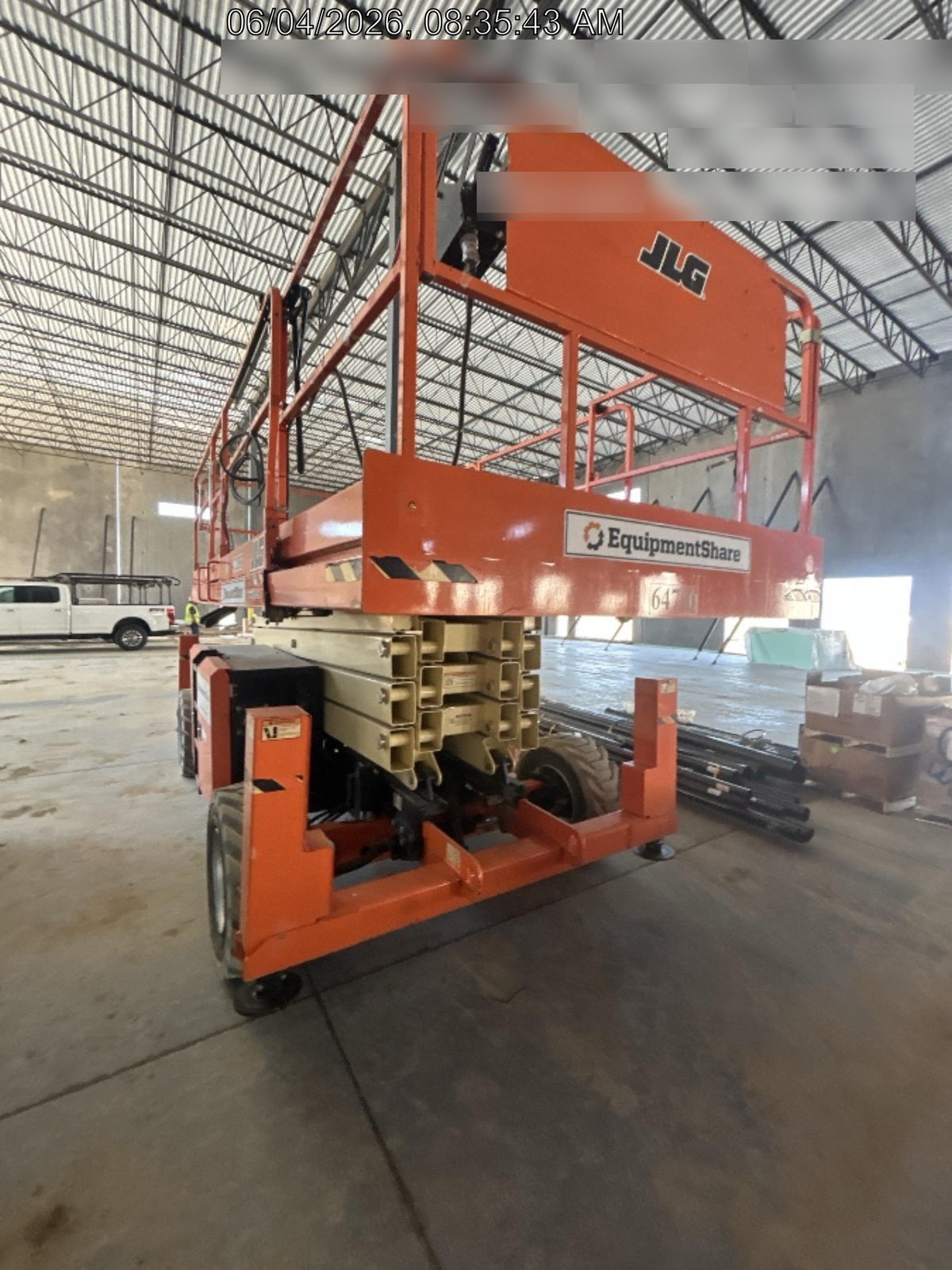 2020 JLG 430LRT