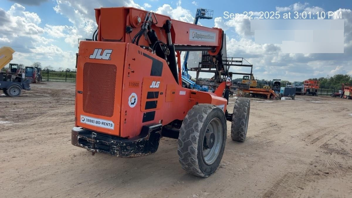 2020 Skytrak 8042 74 Hp, FF Tires, Work Lights, Beacon, Aux Hydraulics, Back up Alarm, Lifting Eye, ES Decals