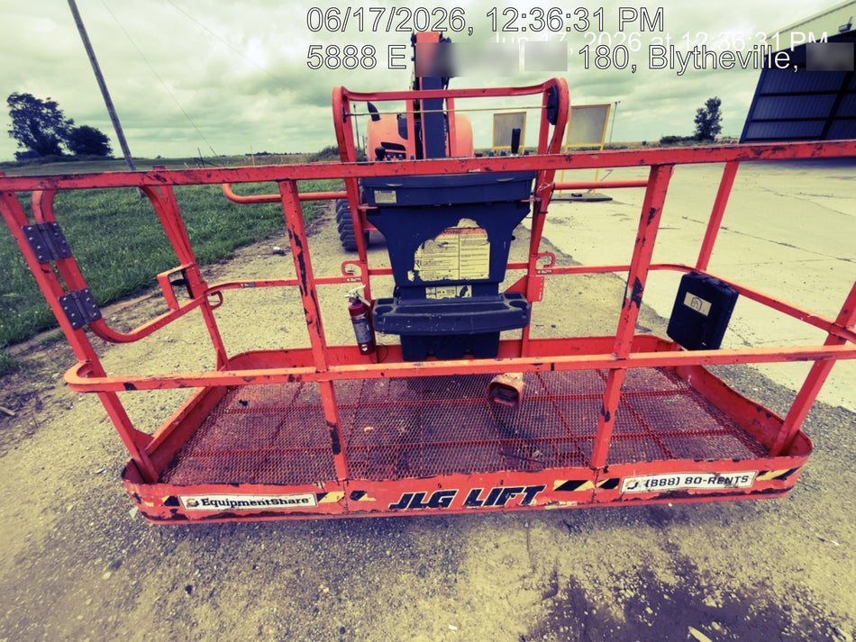 2021 JLG 600AJ