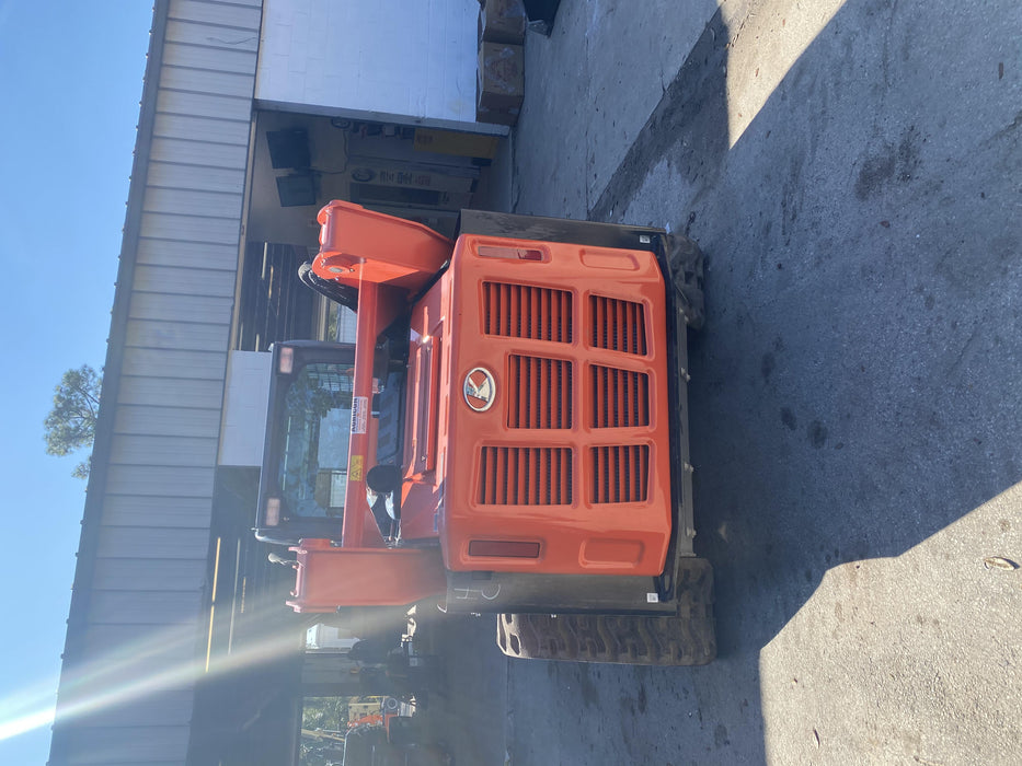 2020 Kubota SVL95-2SHC Cab, Rubber Tracks, Hydraulic Quick Coupler