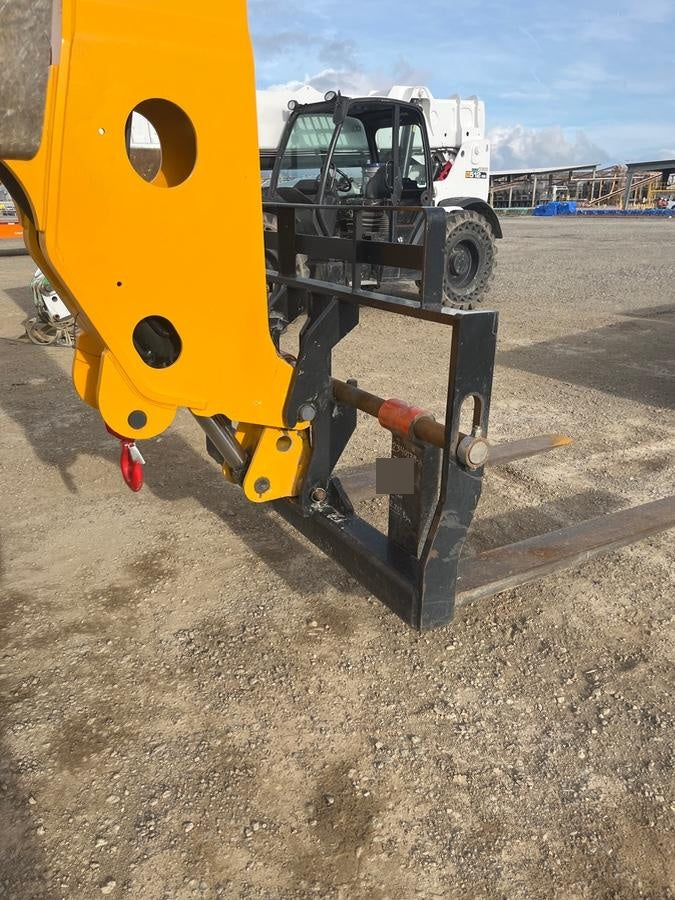 2024 JCB 512-56