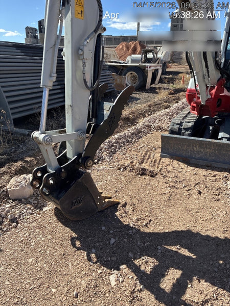 2025 TAKEUCHI TB250-2CR