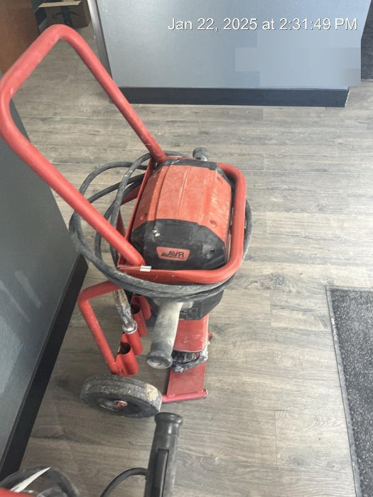 2021 HILTI TE 3000-AVR