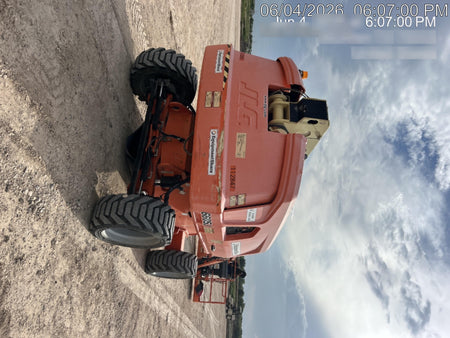 2020 JLG 660SJ