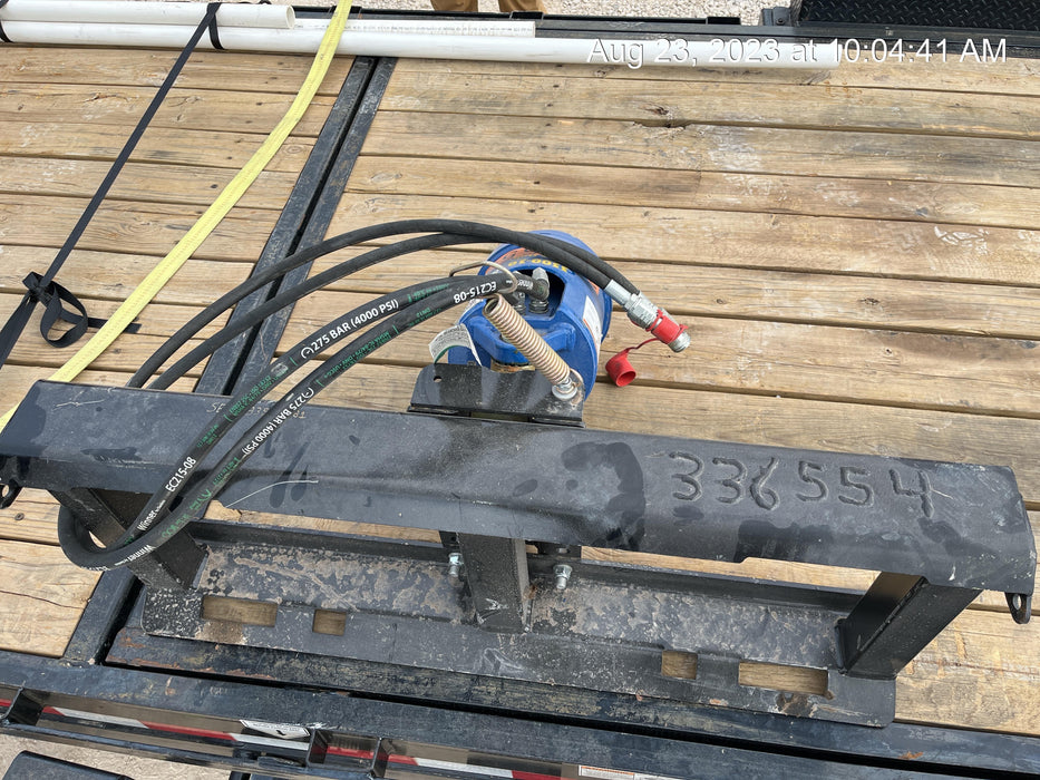 2023 AUGER TORQUE 3300-30